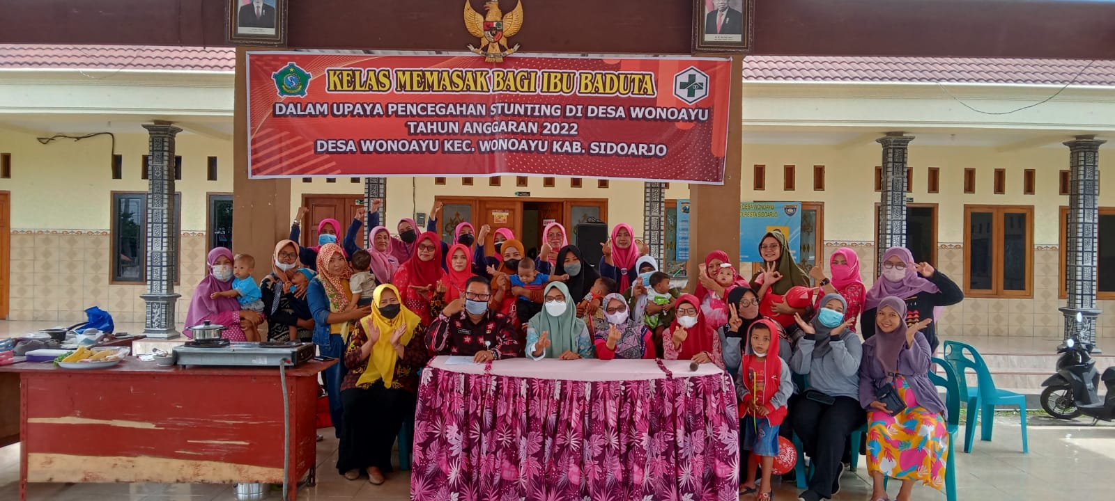 Kader Posyandu Berikan Kelas Memasak Bagi Ibu Baduta (Balita dibawah Usia 2 Tahun)