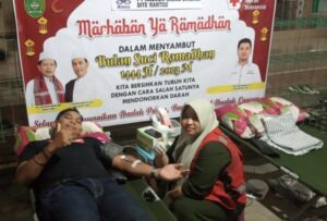 Petik Berkat Ramadhan, PMI dan Hasnur Gelar Donor Darah