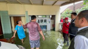 Banjir di Wilayah Waru, Wabup Subandi Mengharapkan Dinas PU Pengairan Provinsi Segera Normalisasi Sungai Buntung