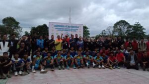 Sukses Gelar Turnament Bola Voli Putra SLTA Se Tapin, SMKN 1 Binuang Juara