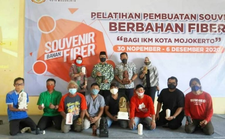 Cak Rizal Buka Pelatihan Pembuatan Souvenir Oleh-oleh Khas Kota Mojokerto