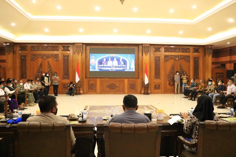 Tak Mau Terulang Lonjakan Kasus Covid-19,Wawali dan Bupati Mojokerto Rakor Lintas Sektoral
