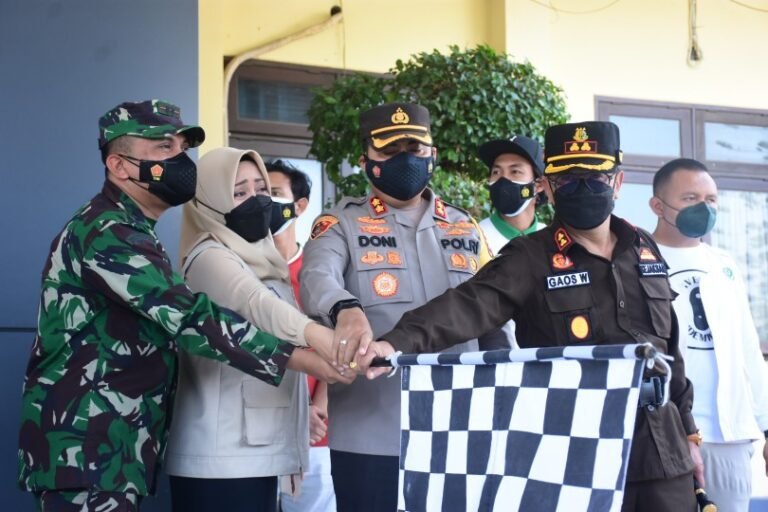 Kejar Herd Immunity, Forkopimda Mojokerto Gencarkan Vaksinasi,Target 70%