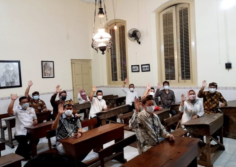 Hasil Kunjungan Konsulat Jepang, Bantu Jembatan Gajah Mada, Rombongan Kagum Saat Di SMPN 2