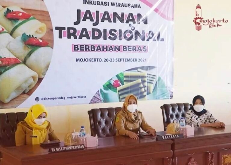 50 Wirausaha Jajanan Khas Mojokerto Ikuti Inkubasi Wirausaha