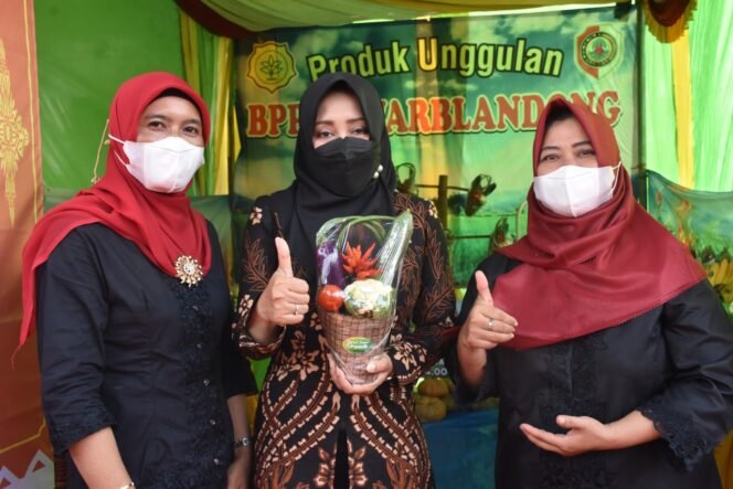 
					Bupati Mojokerto Minta UMKM Berlari dengan Digital
