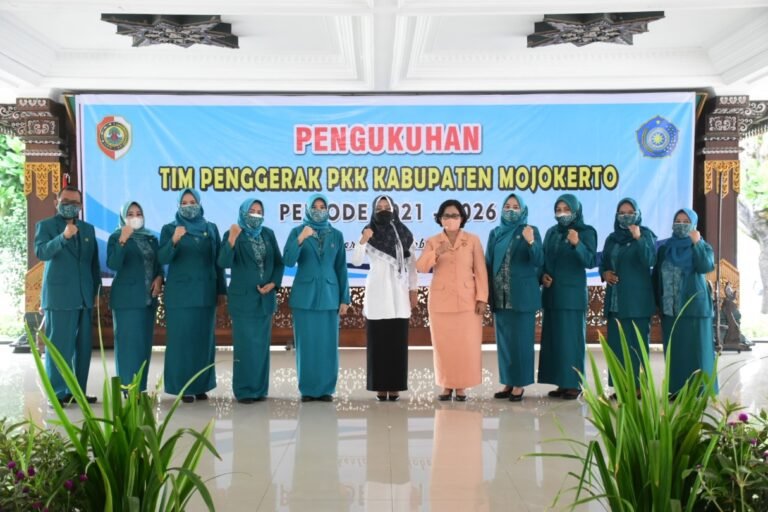 Pengurus TP PKK Kabupaten Mojokerto Periode 2021-2026 Resmi Dikukuhkan