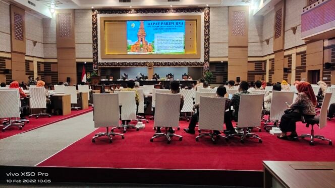 
					Inilah Pendapat Bupati Mojokerto Tentang Raperda Perumahan dan Pendidikan Dihadapan Sidang Paripurna