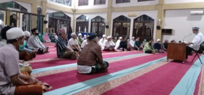 
					Banyak Cara Bersedekah Yang Kliru, Inilah Cara Bersedekah dan Bertransaksi Yang Benar