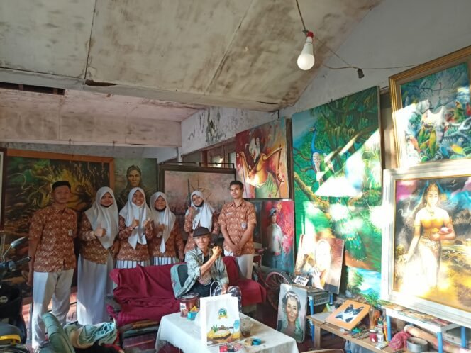
					Siswa SMA Antartika Berharap Kampung Seni Sidoarjo Bisa Lebih Terkenal
