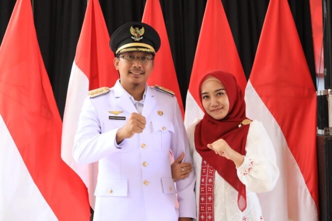 
					HUT RI ke 77, Bupati Gus Muhdlor Komitmen Merdekakan Sidoarjo dari Kemacetan
