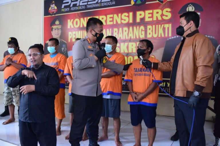 Polresta Sidoarjo Ringkus Enam Tersangka Judi Online