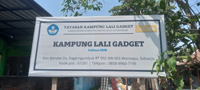 
					Kampung Lali Gadget Berikan Bea Siswa  Bermain Ke 4 SMPN Kabupaten Sidoarjo
