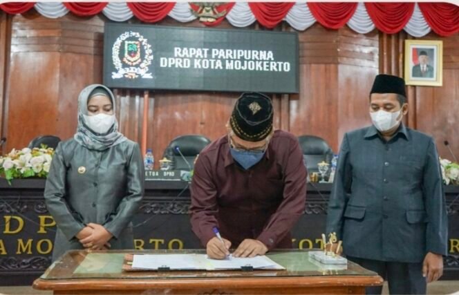 
					Hasil Raker DPRD dan Tim Anggaran Pemkot Mojokerto Pendapatan  Tahun 2023 Sebesar 782 M Lebih