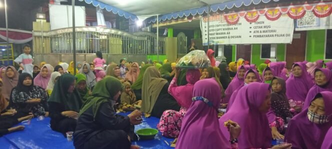
					Berharap Keberkahan Desa Semampir Gelar Istighosah Akbar