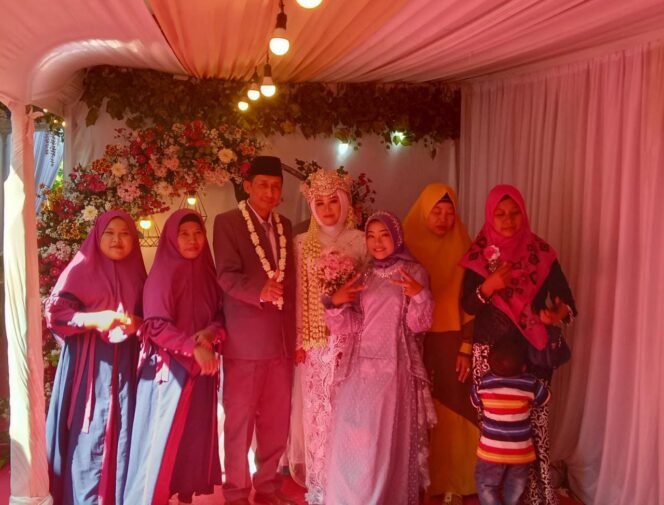 
					Akad Nikah Kades Masangan di Hari Jum'at Yang Penuh Berkah
