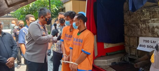 
					Satreskrim Polresta Sidoarjo Ungkap Penyalahgunaan Angkutan BBM