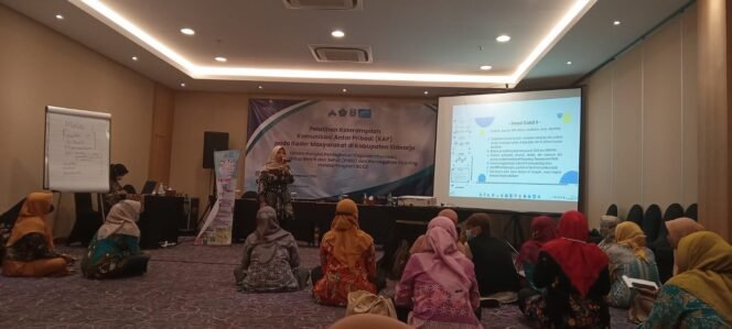 
					Pelatihan Penguatan Strategi Komunikasi Program RCCE Melalui Interpersonal Communication (IPC) Pada Kader Masyarakat Di Kabupaten Sidoarjo