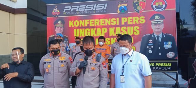 
					Kasus Penganiyaan Istri Dan Anak Dibekuk Satreskrim Polresta Sidoarjo 