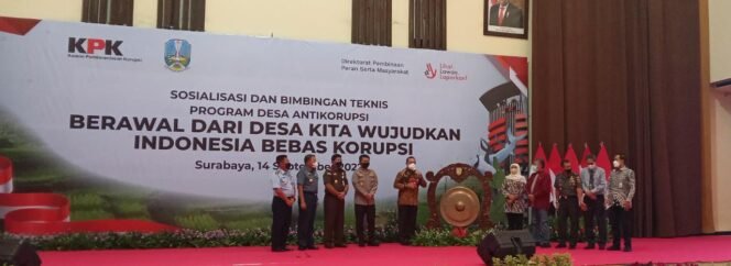 
					300 Kepala Desa Se-Jatim Bimtek Dan Sosialisasi Dan Pemberdayaan Peran Serta Masyarakat Terkait Pelaksanaan Program Desa Antikorupsi