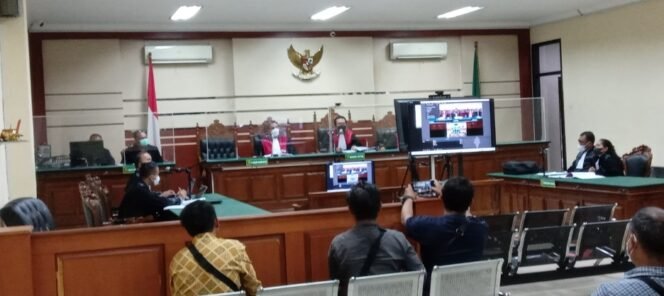 
					Akhirnya MKP Diganjar 6 Tahun Penjara, Denda 5 M & Uang Pengganti 17 M, Seru Bakal Ada Tersangka Baru