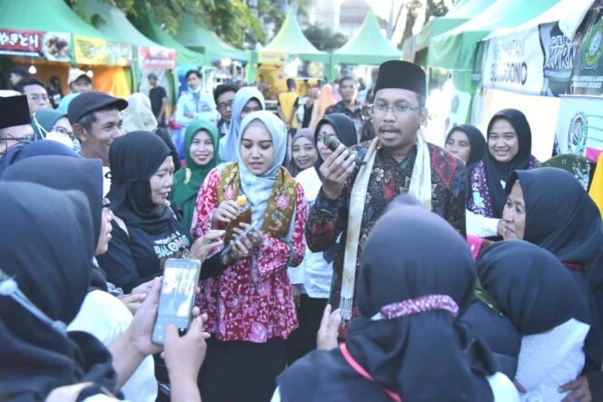 
					Bupati Sidoarjo Evaluasi Program Prioritas Kurma, Asisten 2 Diminta Perkuat Pendampingan dan Pengawasan Libatkan APH