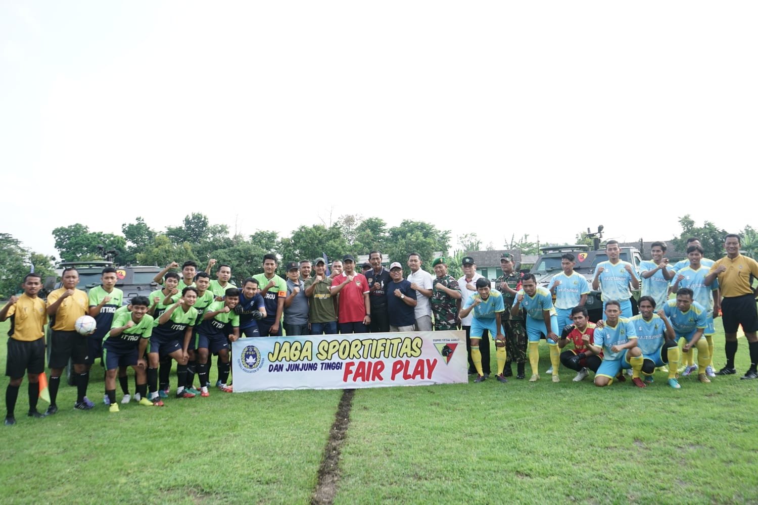 Gus Muhdlor Buka Turnamen Sepakbola Panser Cup XIV KIKAV 3/TSC