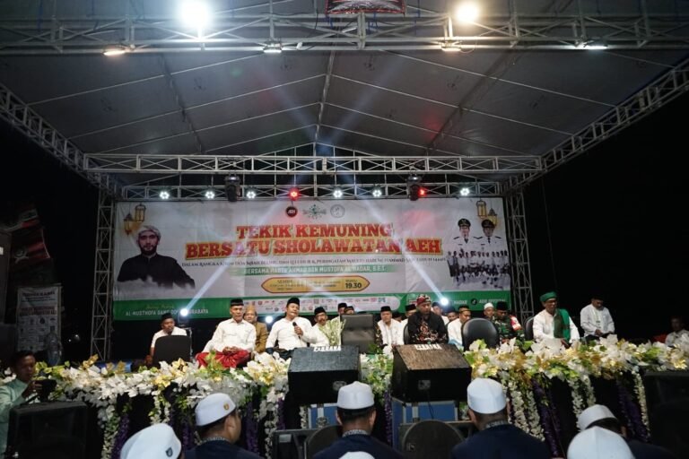 Hadiri Maulid Nabi, Wabup Subandi Harapkan Tingkatkan Ketakwaan