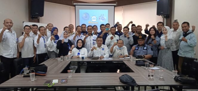 
					Satukan Visi Misi Lembaga Anti Narkotika (LAN) Provinsi Jatim Adakan Rapat 