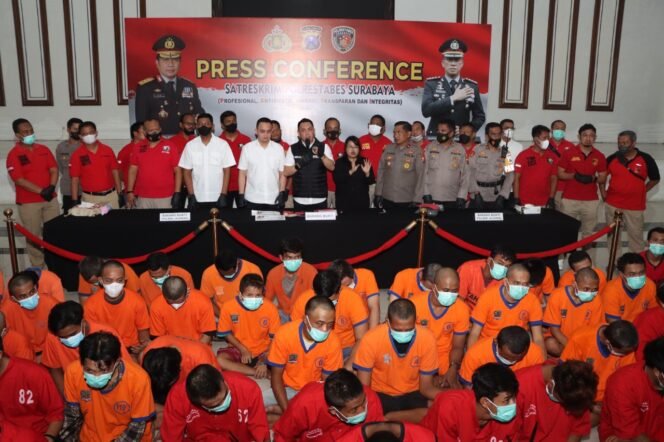 
					74 Tersangka Curanmor Berhasil Diamankan Oleh Polrestabes Surabaya 