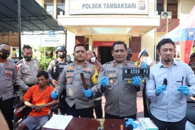 
					Pelaku Curanmor 13 Lokasi Berhasil Diamankan Polrestabes Surabaya 