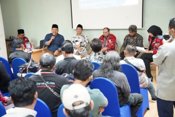 
					Jalin Sinergitas, Diskominfo Kabupaten Sidoarjo Bersama Insan Pers Bimtek di Yogyakarta Selama Dua Hari 