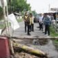 Wabup Sidoarjo H. Subandi Sidak Jembatan Rusak di Desa Prasung, Instruksikan Dinas PUBMSDA Segera Perbaiki