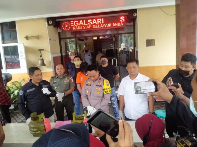 
					Pelaku Pencurian Elpiji Diringkus Polsek Tegalsari 