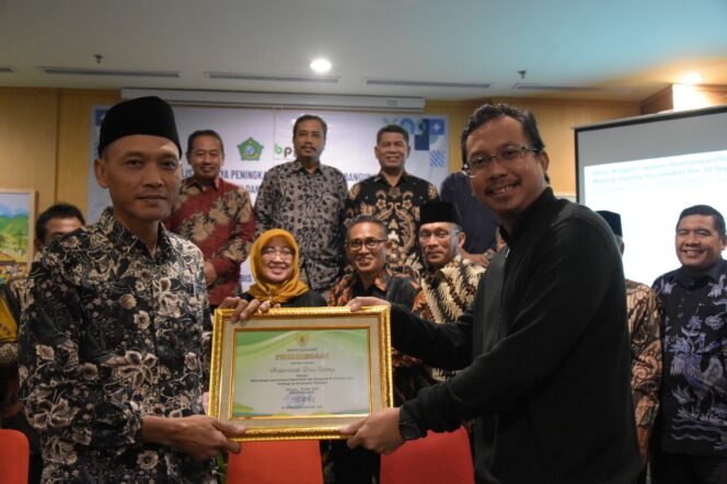 
					Penerimaan Pajak Capai 102,17 persen, Bupati Sidoarjo Tegaskan Uang Pajak Dioptimalkan Untuk Pembangunan Infrastruktur 