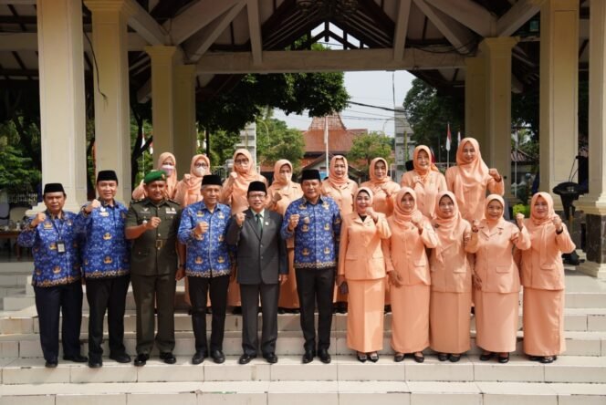 
					Pimpin Upacara HUT KORPRI Ke 51, Ini Pesan Wabup Subandi Untuk ASN Pemkab Sidoarjo 