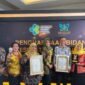 Bupati Mojokerto Ikfina Fahmawati Sabet Dua Penghargaan Bidang Kesehatan Lingkungan HKN 2022