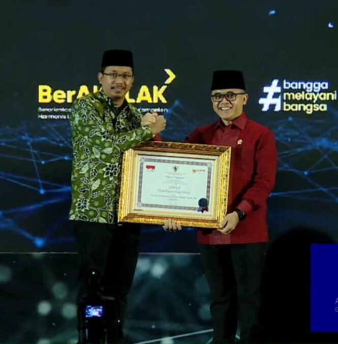 
					Pangkas Meja Birokrasi, Layanan Digital Sipraja, Pemkab Sidoarjo Raih Penghargaan Top 45 Inovasi Pelayanan Publik Dari Kemenpan RB 