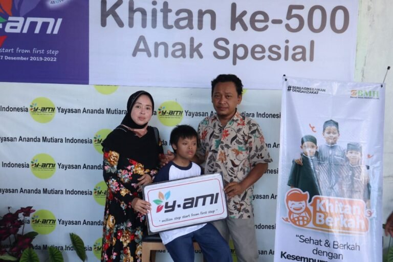 Baitul Maal Hidayatullah (BMK), Dukung Khitan Berkah Bersama Dengan Anak Berkebutuhan Khusus (ABK)