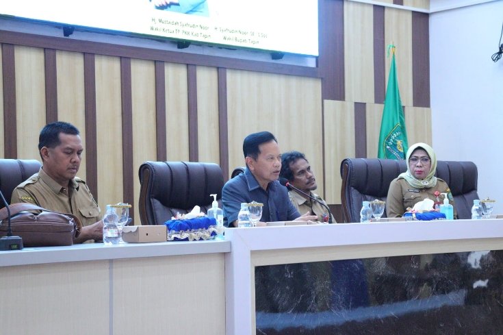 Bupati Tapin Buka Acara Hasil Pengukuran Stunting tingkat Kabupaten Tapin 2022