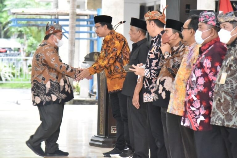 Bupati Sidoarjo Lantik Ratusan Pejabat Eselon II, III,dan IV, Bachruni Jabat Kepala Dinas PU CKTR