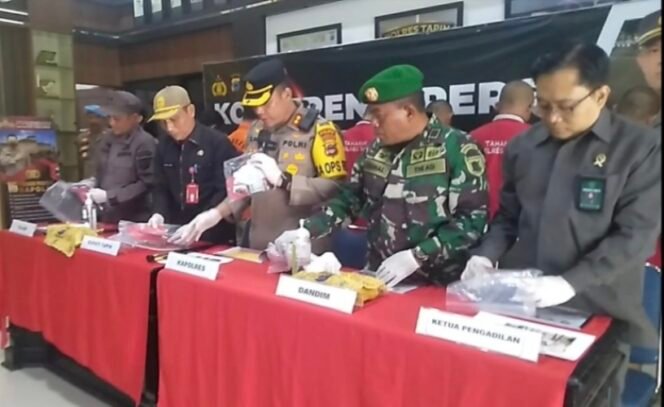 
					Jelang Natal & Tahun Baru Polres Tapin Ringkus Pengedar, Pengguna Lem Fox dan Pelaku Sajam