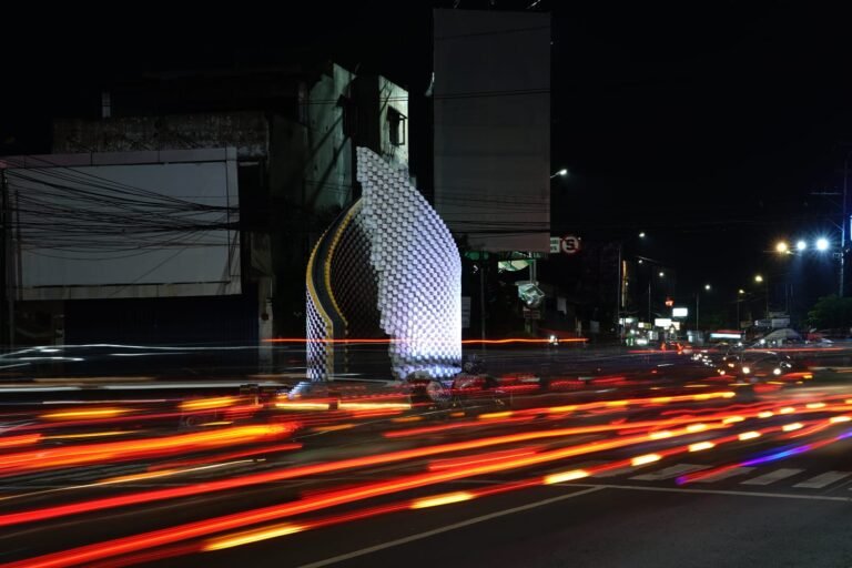 Tugu Hikayat Sang Delta Ikon Baru Sidoarjo Yang Memiliki Filosofi Seperti Pohon Bambu