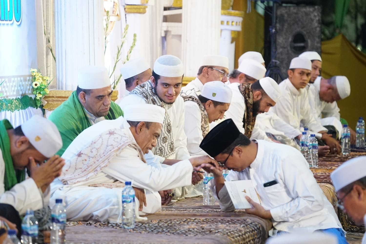 Bupati Sidoarjo Bersama Habaib dan Ribuan Jama'ah Majelis Dzikir Al- Khidmah Doa Bersama Peringati Harjasda Ke- 164