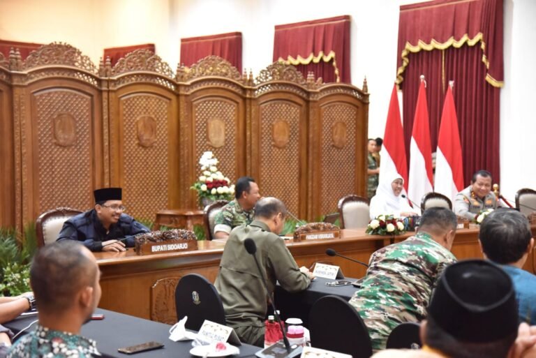 ASN Kabupaten Sidoarjo Sediakan 165.959 Nasi Bungkus Gratis Bagi Tamu Harlah 1 Abad NU