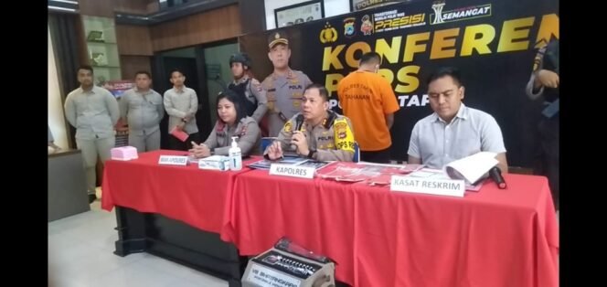 
					Pedagang Duren Ketangkap Polisi Karena Sebar Gambar Porno Lantaran Sakit Hati