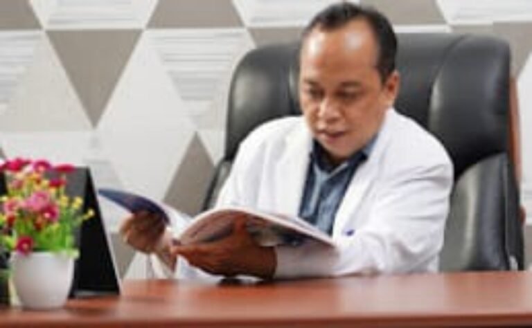 Benarkah Dokter Milhan Mencalon Bupati Tapin 2024