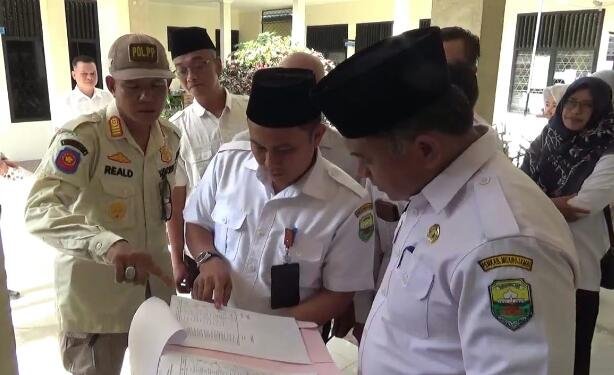 Pasca Libur Lebaran Sekda Muaro Jambi Lakukan Sidak