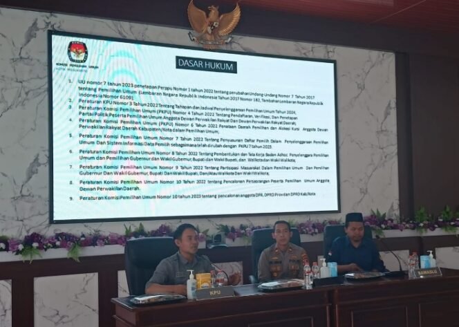 
					Hadapi Tahun Politik 2024, Korp Bhayangkara Kota Mojokerto Dibekali Ilmu Hukum Pemilu