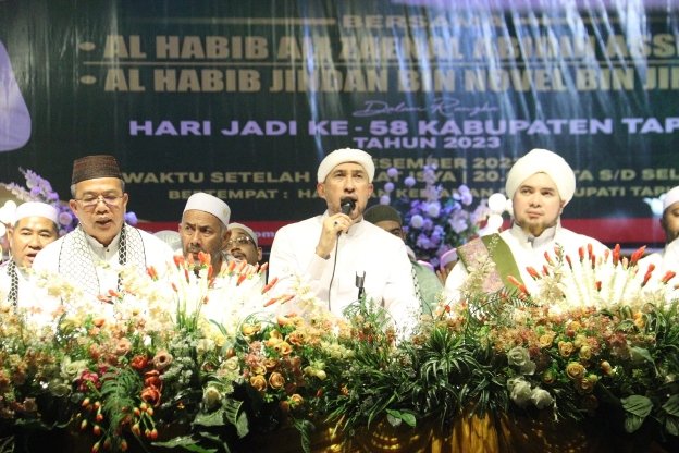 Tapin Bershalawat Bersama Habib Ali Zainal Abidin Asegaf dan Habib Jindan bin Novel bin Jindan